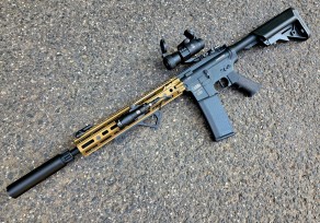 Specna Arms Daniel Defense® RIS III HAL ETU Gen.2 chaos bronze airsoft puska red-dottal