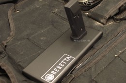 DISPLAY_BERETTA.jpg